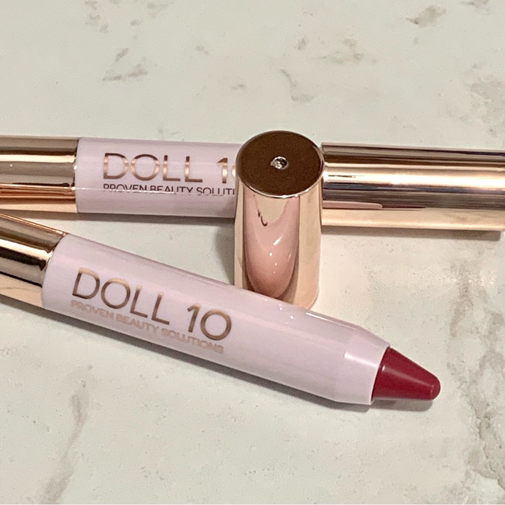 2X - DOLL 10 LET GO warm cranberry lip crayon lipstick